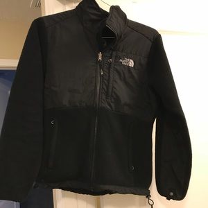 Women’s black north face Denali Jacket
